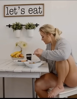 Dani Speegle feet photo 20