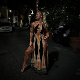 Dani Speegle feet photo 6