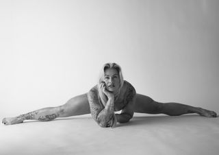 Dani Speegle feet photo 11