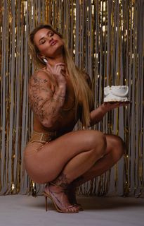 Dani Speegle feet photo 4