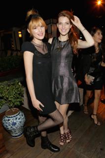 Dani Thorne feet photo thumbnail