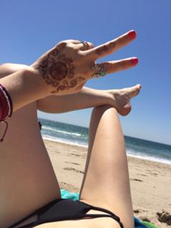 Dani Thorne feet photo thumbnail