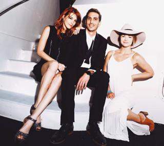 Dani Thorne feet photo thumbnail