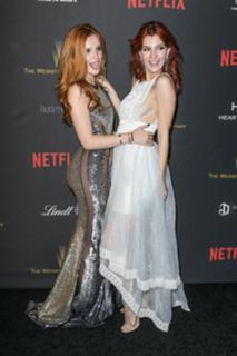 Dani Thorne feet photo thumbnail