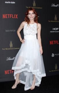 Dani Thorne feet photo thumbnail