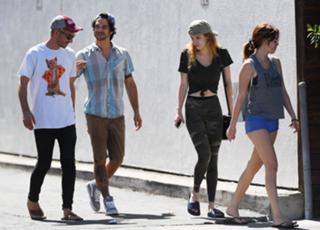 Dani Thorne feet photo thumbnail