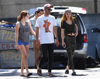 Dani Thorne feet photo thumbnail