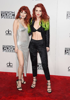 Dani Thorne feet photo thumbnail