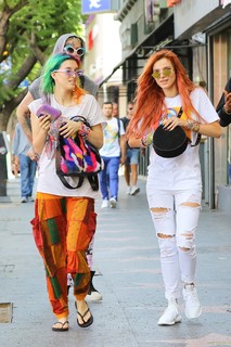 Dani Thorne feet photo thumbnail