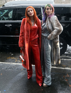 Dani Thorne feet photo thumbnail