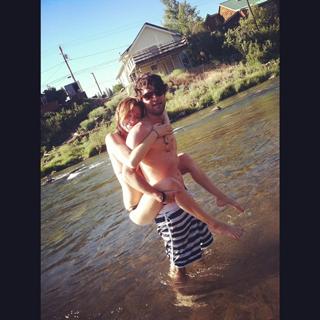 Dani Thorne feet photo thumbnail