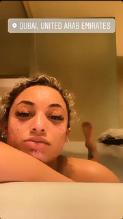 DaniLeigh feet photo 14