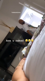 DaniLeigh feet photo 8