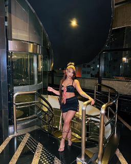 DaniLeigh feet photo 12