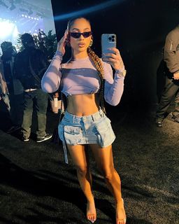 DaniLeigh feet photo 11