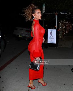 DaniLeigh feet photo 9
