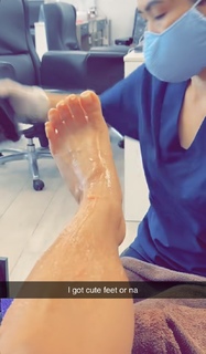 DaniLeigh feet photo 15