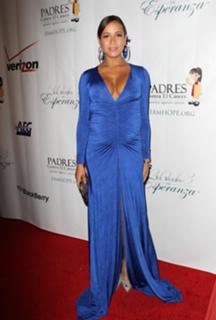 Dania Ramirez feet photo thumbnail