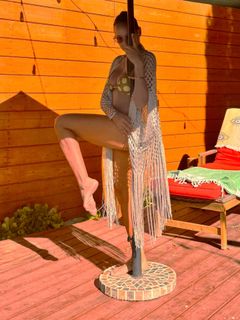 Dania Ramirez feet photo 10