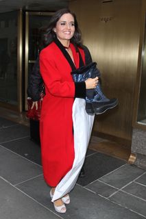 Danica McKellar feet photo thumbnail