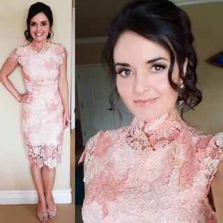 Danica McKellar feet photo thumbnail