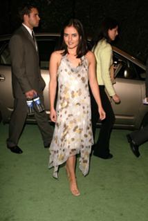Danica McKellar feet photo thumbnail