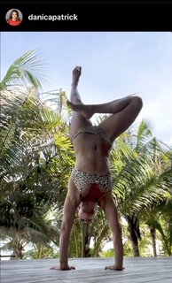 Danica Patrick feet photo thumbnail