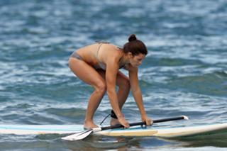 Danica Patrick feet photo thumbnail
