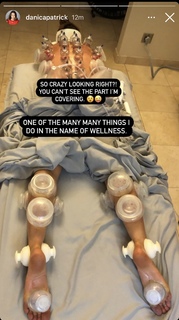 Danica Patrick feet photo thumbnail