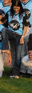 Danica Patrick feet photo thumbnail