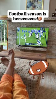 Danica Patrick feet photo thumbnail