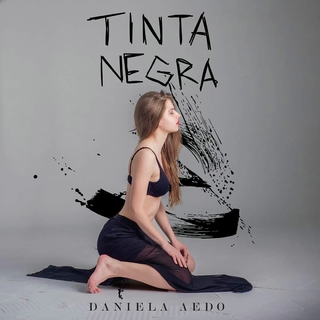 Daniela Aedo feet photo 17
