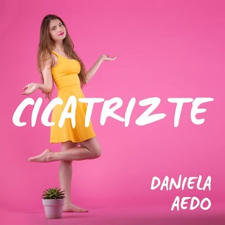 Daniela Aedo feet photo 6