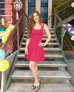 Daniela Aedo feet photo 1