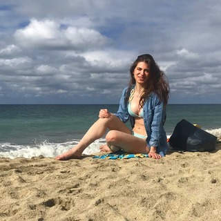 Daniela Aedo feet photo 15