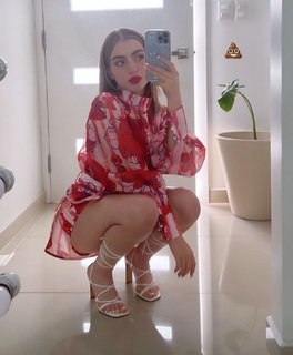 Daniela Alfaro feet photo 2