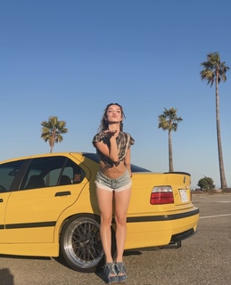 Daniela Avanzini feet photo 3