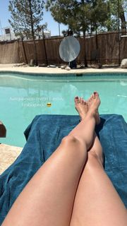 Daniela Baeza feet photo 10