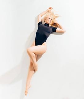Daniela Blume feet photo 15