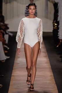 Daniela Braga feet photo 5