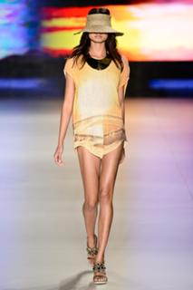 Daniela Braga feet photo 5