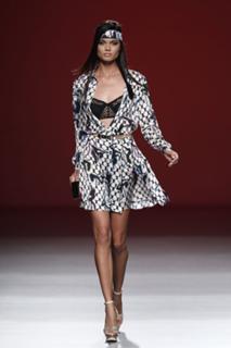 Daniela Braga feet photo 11