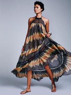 Daniela Braga feet photo 4