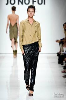 Daniela Braga feet photo 5