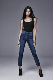 Daniela Braga feet photo 4