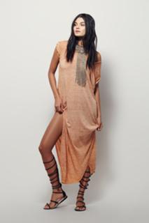 Daniela Braga feet photo 7