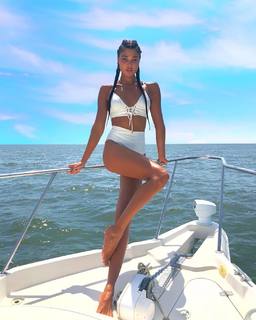 Daniela Braga feet photo 10