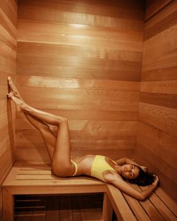 Daniela Braga feet photo 1
