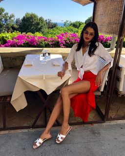 Daniela Braga feet photo 2