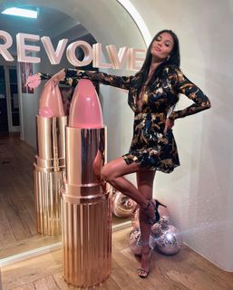 Daniela Braga feet photo 3